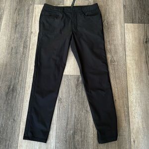 Lululemon men’s ABC pants